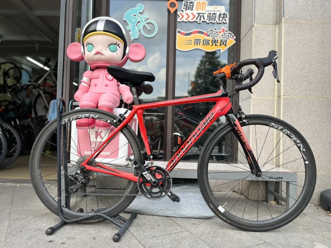168元一天租2万级竞赛车,Dogma F都放出来租了:公路车租赁这半个月突然爆发,值不值就看你一年骑几天