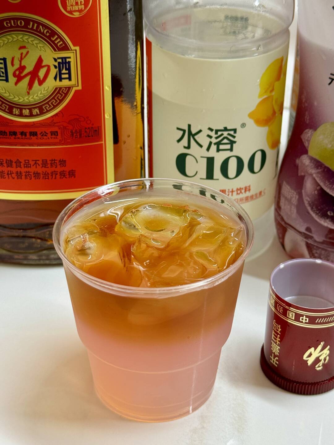 全网都在拿劲酒调酒:翻了几十个爆款配方,真正值得试的就这几类
