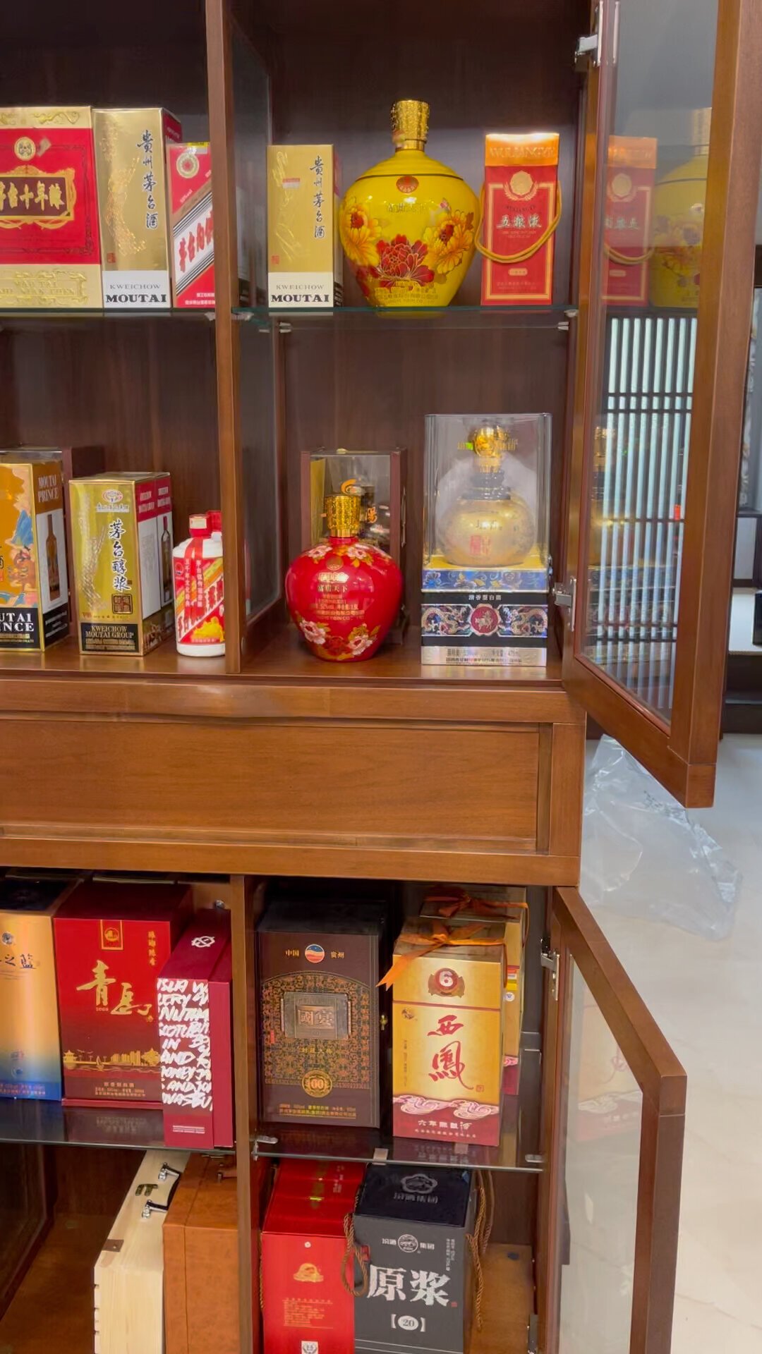 给孩子婚宴囤酒？i茅台半年提价三次，先把这三笔账算清再下单
