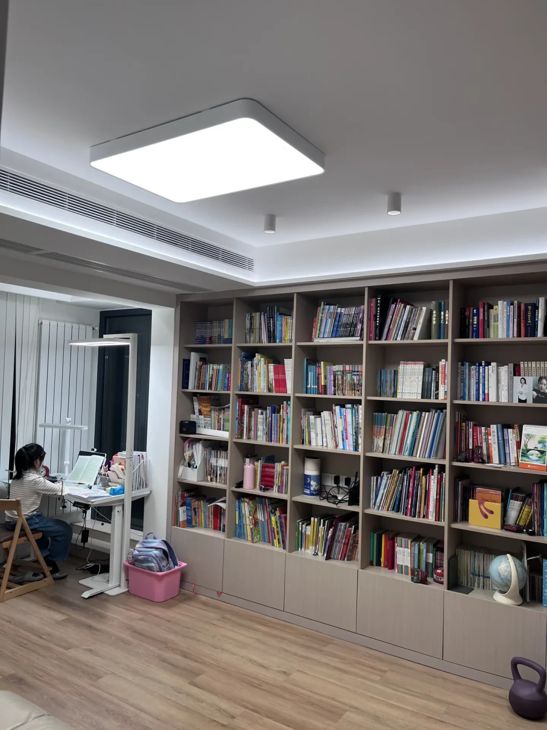 无主灯吊顶砸了3万,第一批后悔的人已经在改回吸顶灯:开工前先回答这4个问题