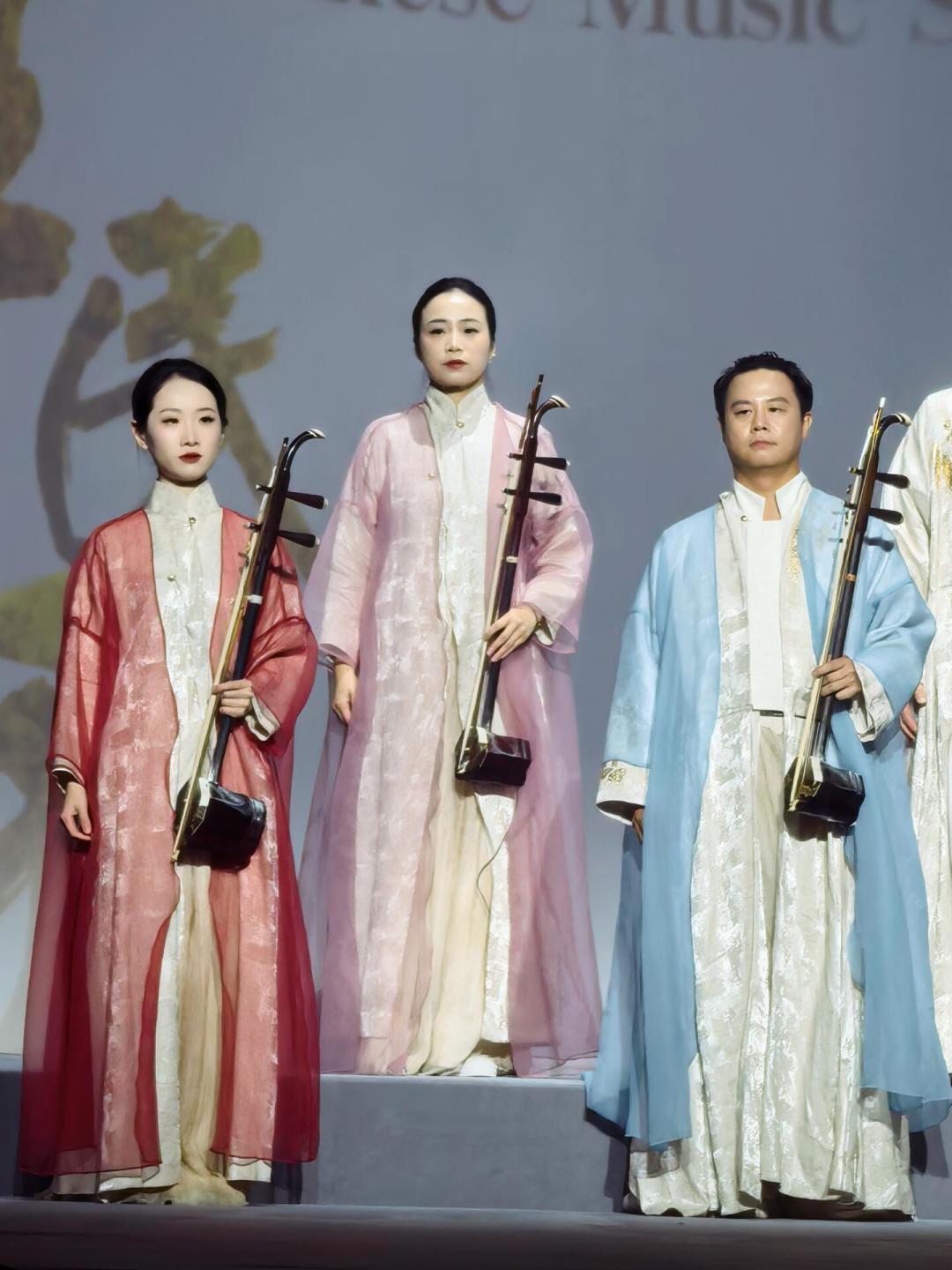 80块到悉尼歌剧院都演它:《海上生民乐》9-10月巡演窗口开启,第一次看民乐现场选它不踩雷