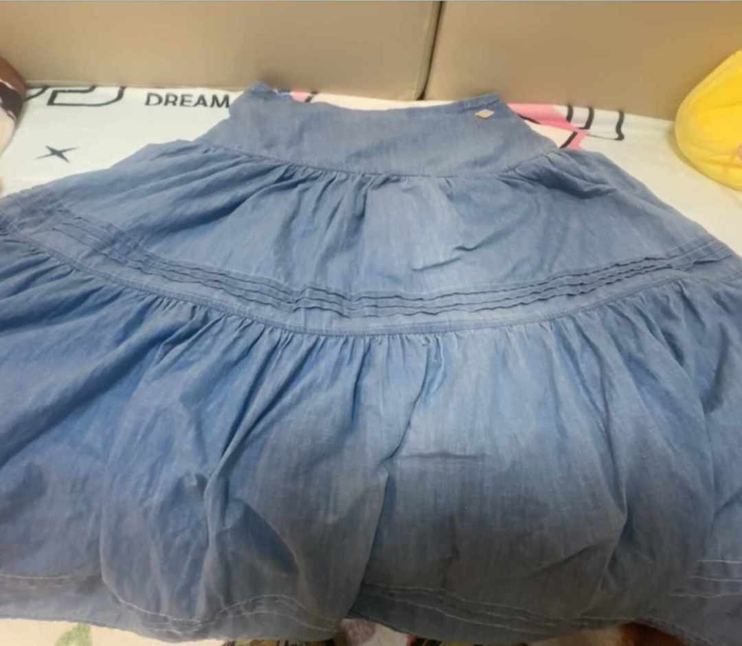 十年前2980元的大衣现在还能穿,近700元的裙子洗一次就褪色:从小穿到大的小熊还值得入吗