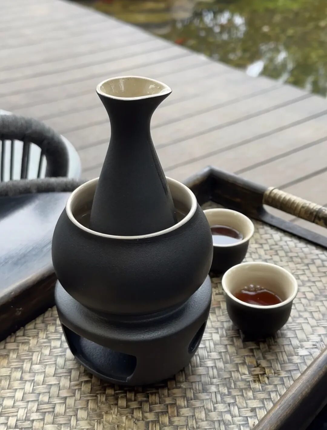 黄酒还在只温着喝?实验室测出适饮温度:半干型冰到7℃更好喝,但这两类千万别进冰箱
