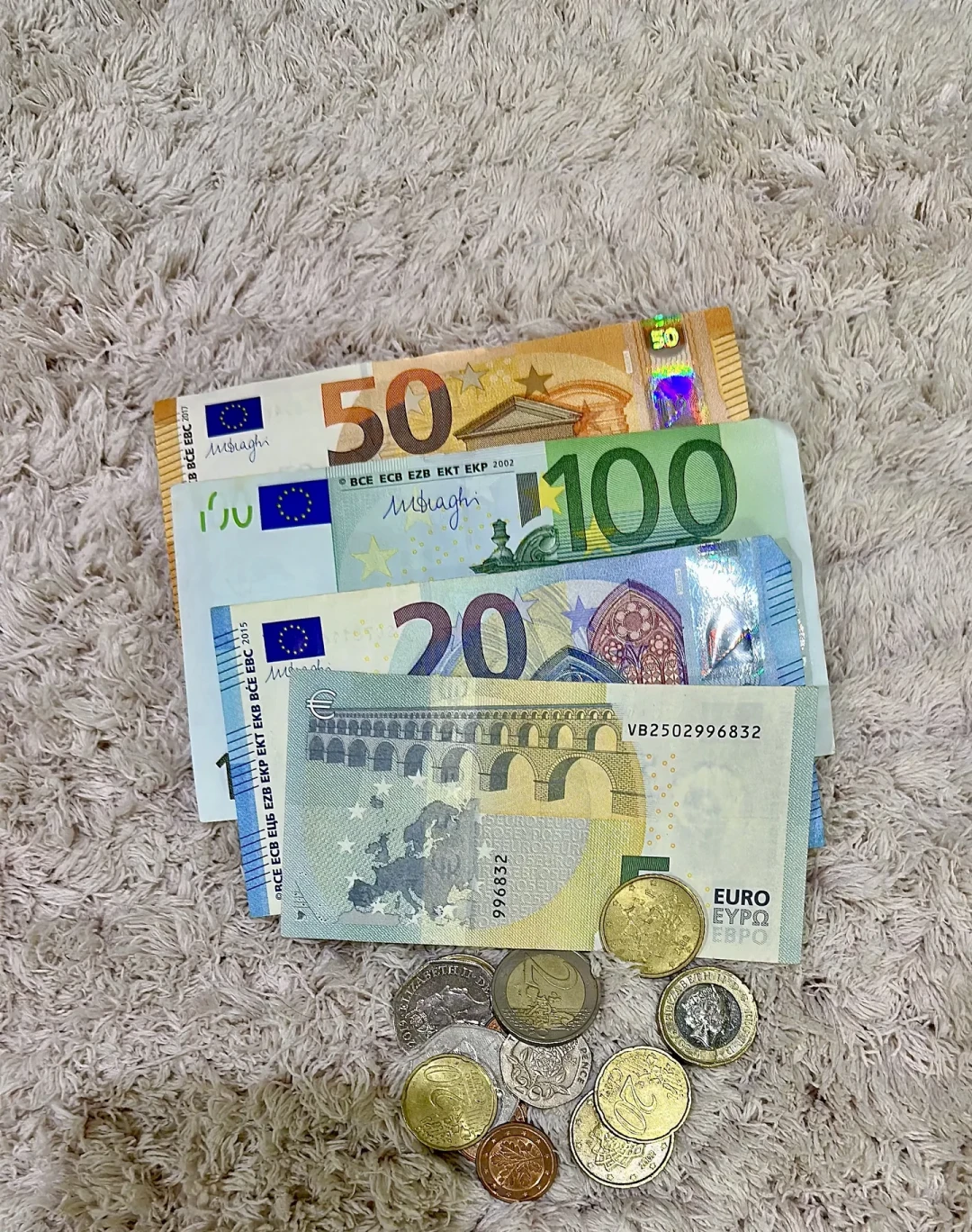 旅行剩下的外币,越放越亏?银行不收的、能换的、被炒作的,一次分清楚
