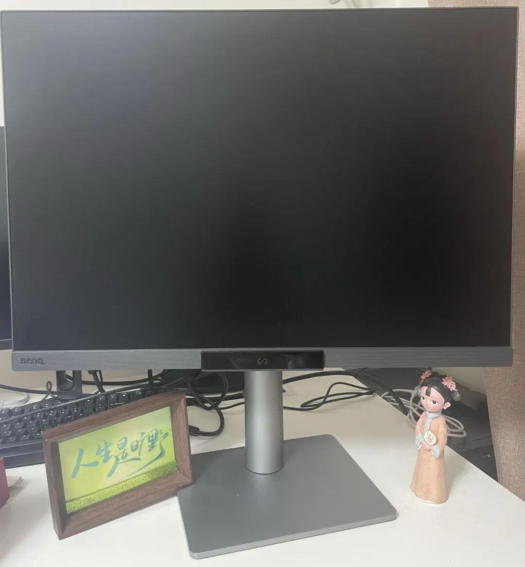 AI写代码比你读得快了，明基