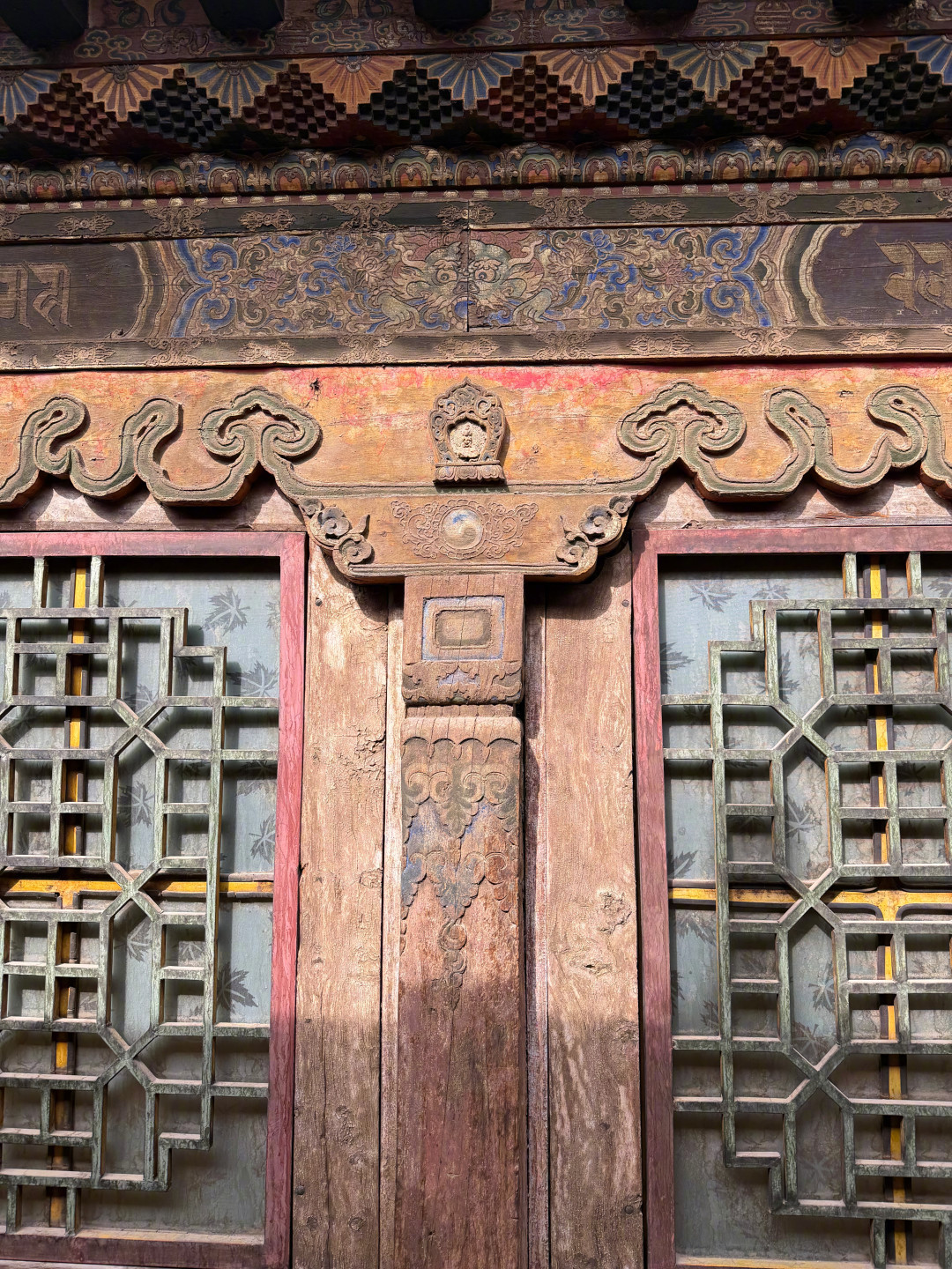 塔尔寺不是普通景点:暑期最容易犯的8条规矩,犯了真会被拦