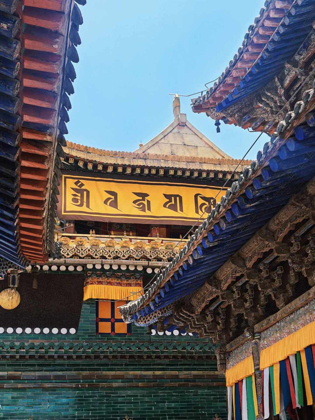 塔尔寺不是普通景点:暑期最容易犯的8条规矩,犯了真会被拦