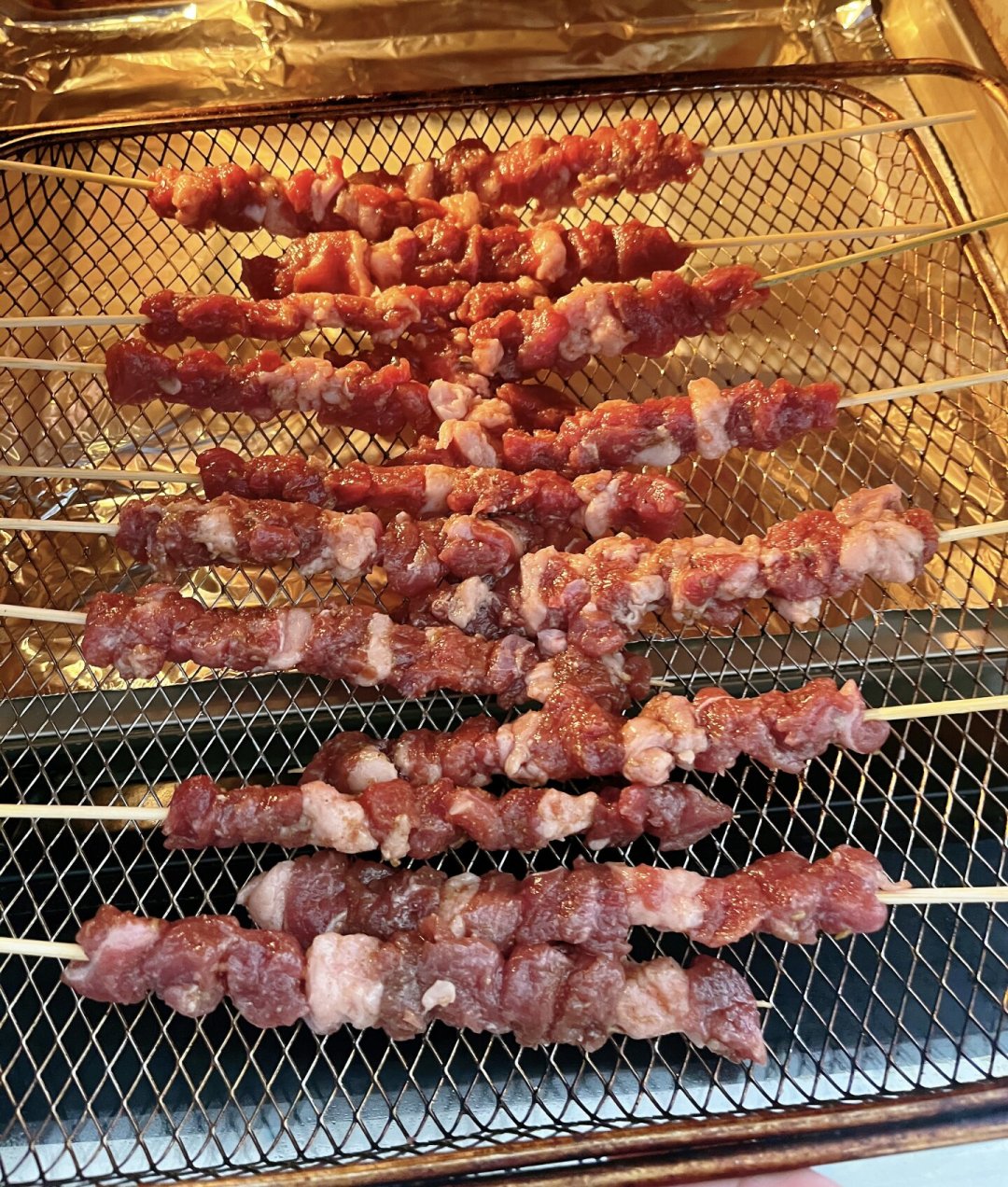 在家烤串，为啥总干柴没炭香？翻了几十条笔记，我把原因和食材成功率排出来了