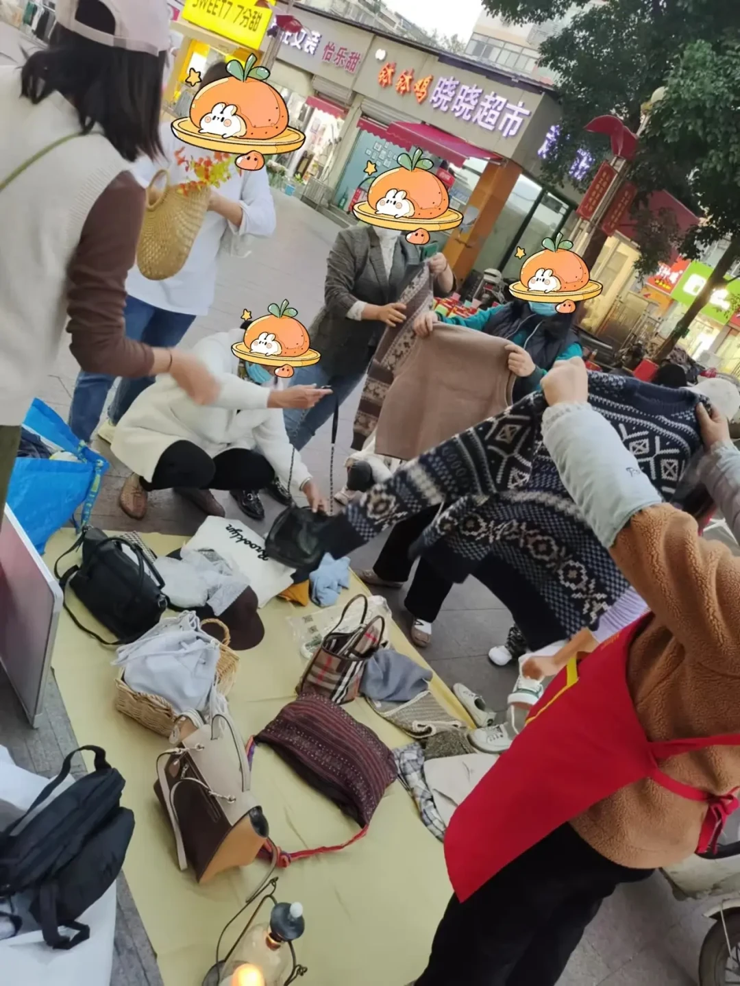 摆摊卖闲置到底能不能回血？我把全网20多份真实账本对了一遍，有人3天卖700，有人12小时只出2单