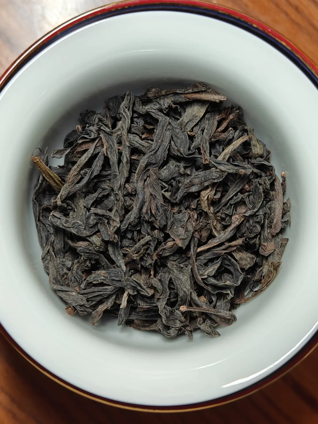 岩茶新茶季来了:轻火已上市、中火等中秋,现在在卖的“足火新茶”别碰,附瑞泉各档真实价格