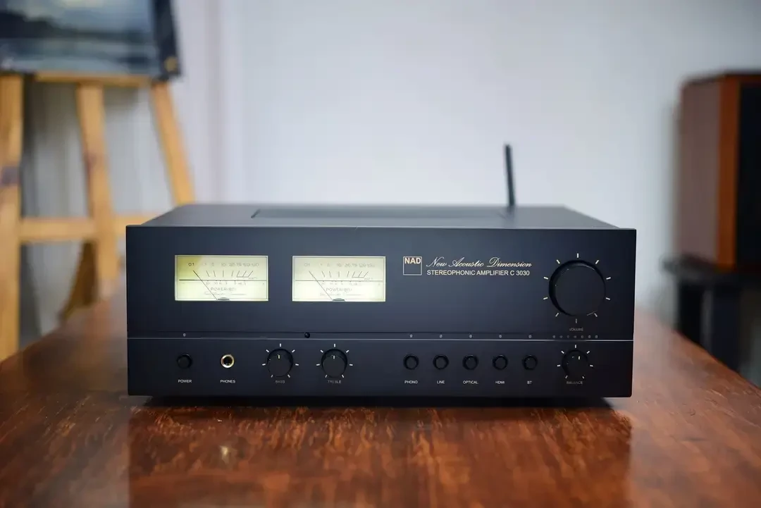 刚拿下EISA性价比奖,NAD C3030却被吵“有点贵”:50W的D类功放卖7000元值不值