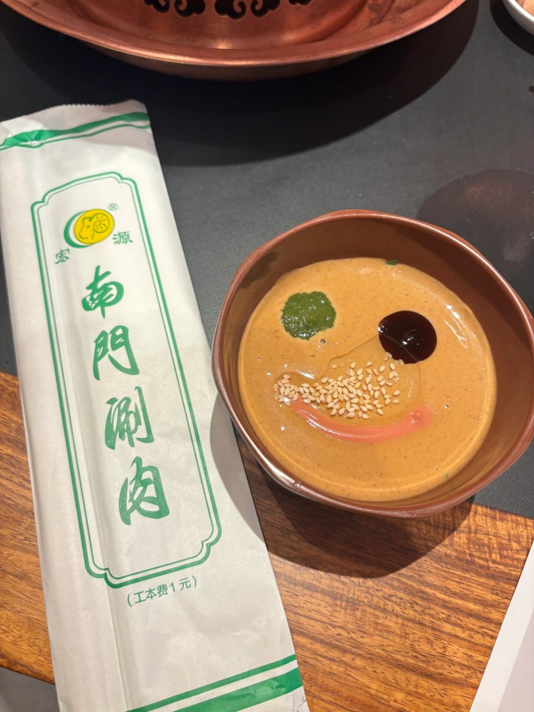 东来顺值得去吗?翻了全网几百条真实评价:别问肉好不好,先问你进的是哪家店