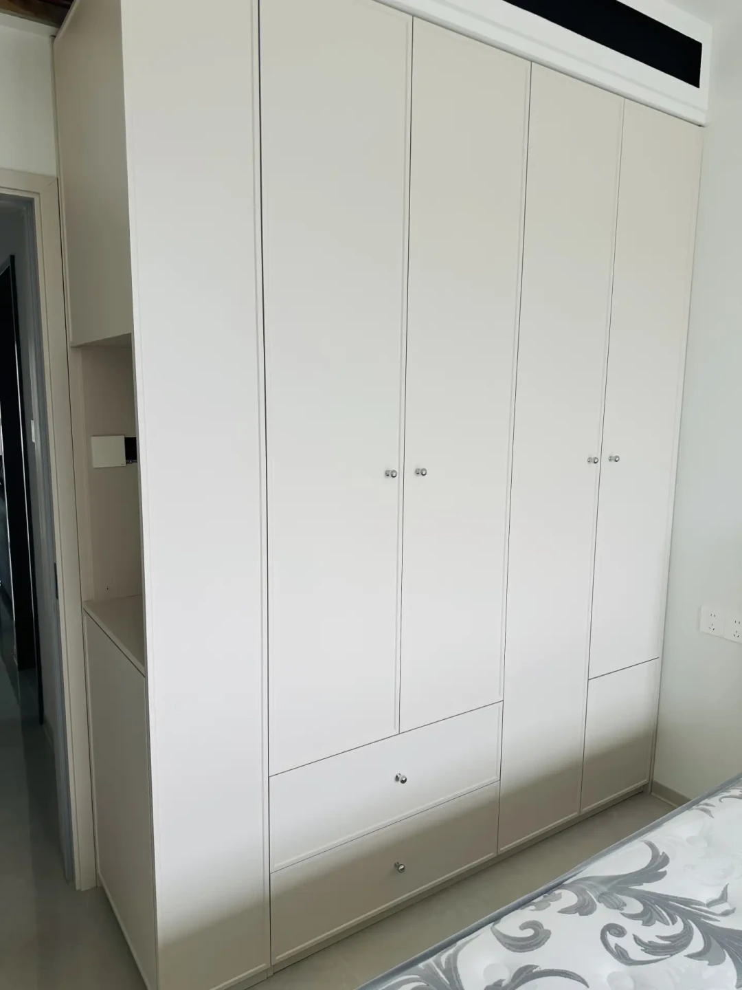 第一批抄全铝柜作业的业主已经住满5年：对完30多条晒单和翻车帖，我把“全铝”拆成了4种完全不同的柜子