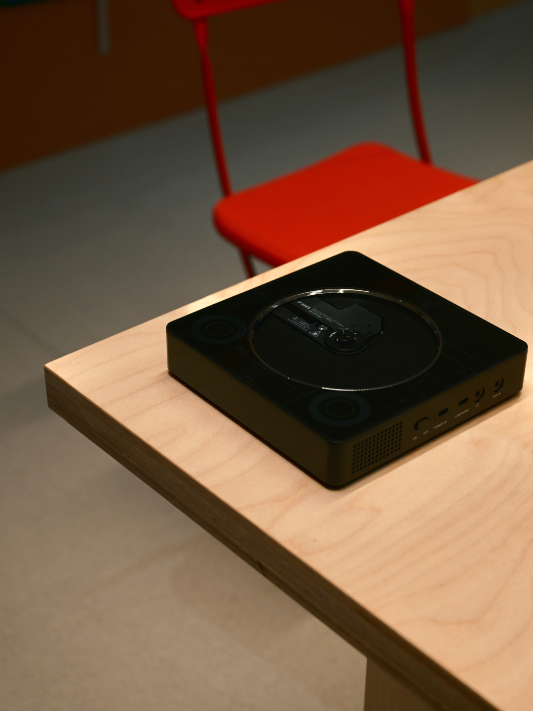 飞傲BEATBOX上市两个月:联名版卖断货、透明盖刚补上——469元的“CD痛机”,谁该冲、谁该等、谁该绕
