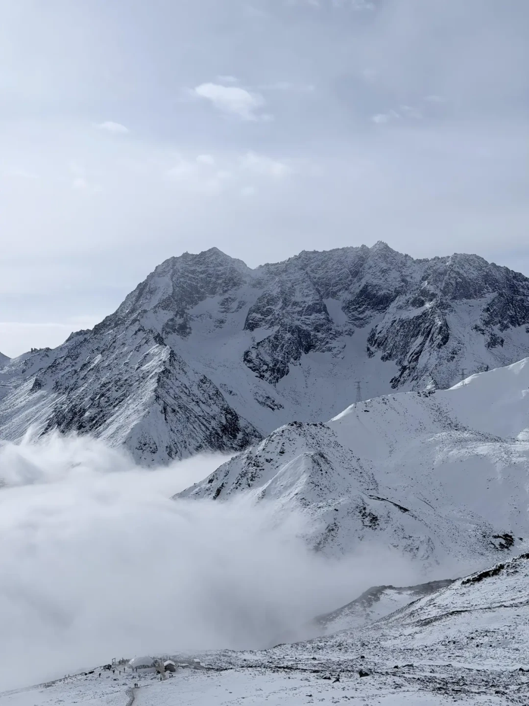 9个月2人殒命同一条沟槽:哈巴雪山坠亡背后,轨迹APP最危险的错觉是