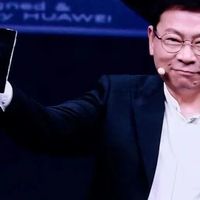 余承东“苹果用户换华为”霸榜两天：5999的备用机，到底谁在买？