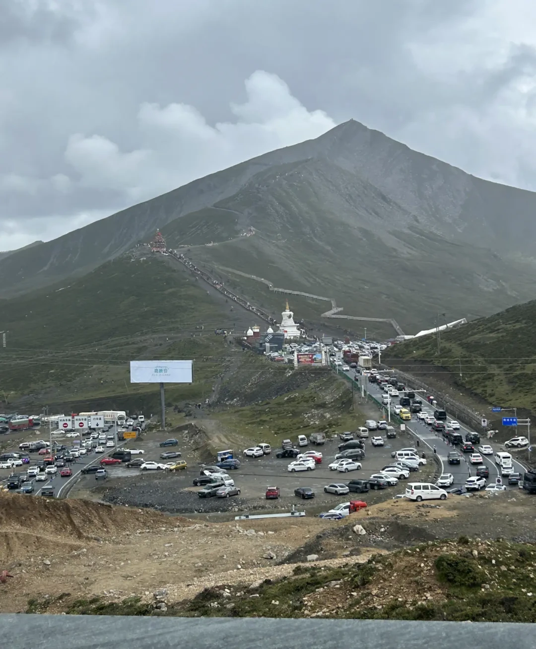 堵了五六个小时、连堵两周：盘完20多条折多山实况帖，9月进藏前该知道的都在这