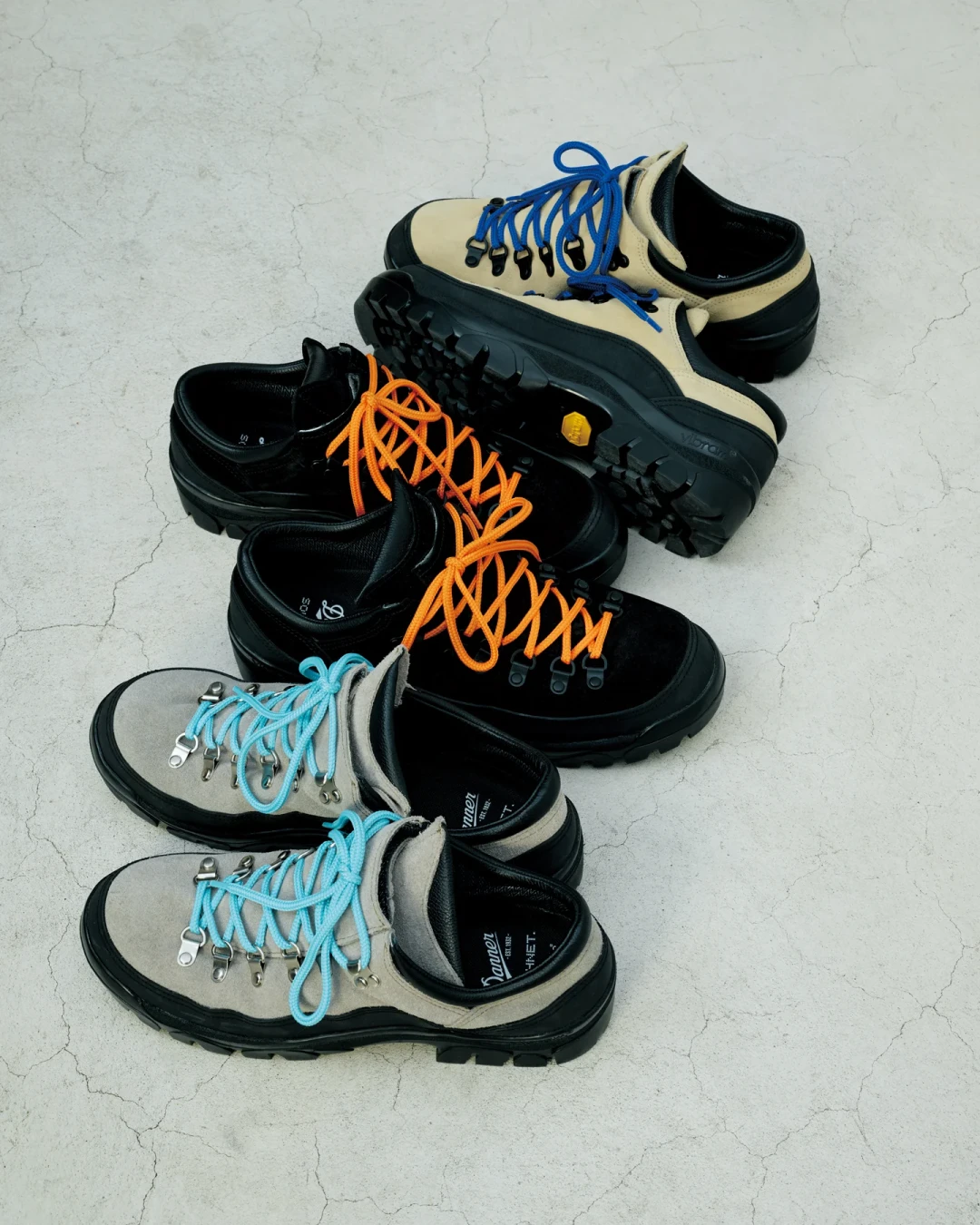 SOPHNET × Danner 时隔五年再联名,这次是 ASHLAND:翻完十年联名记录,谁该蹲、盯什么