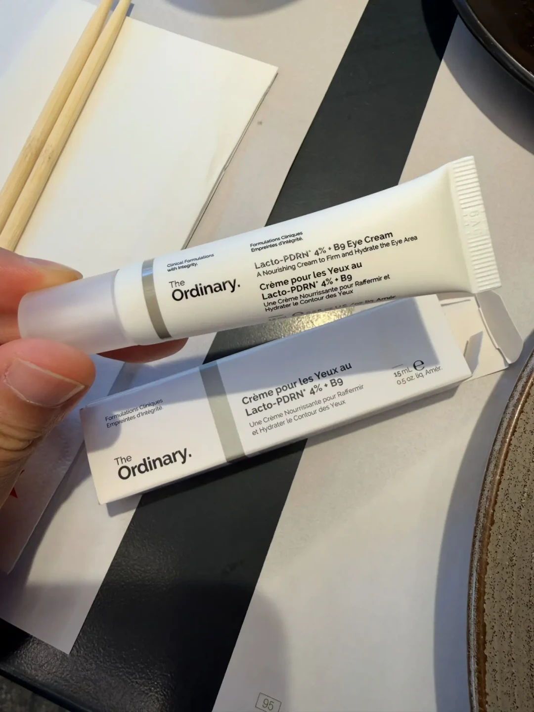 The Ordinary把PDRN眼霜打到70元:4000个品牌抢的最火抗老成分,终于能便宜试了,但先把三点保留说清