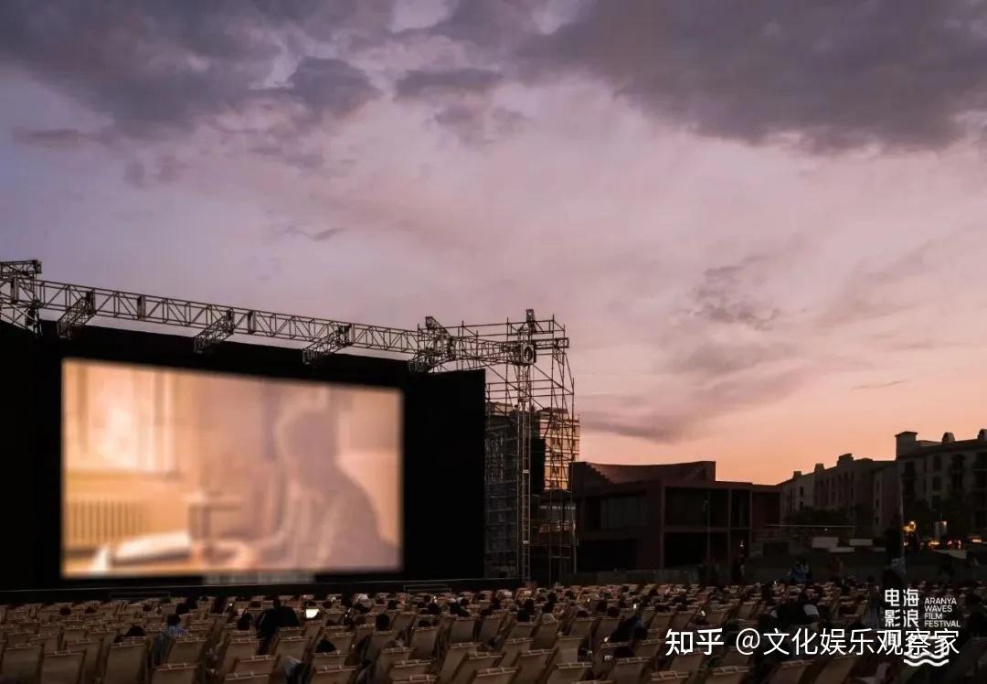 《杀死比尔:血色全传》9月4日上映:老粉比买票更纠结的问题——这4个半小时,到底该拉谁来坐