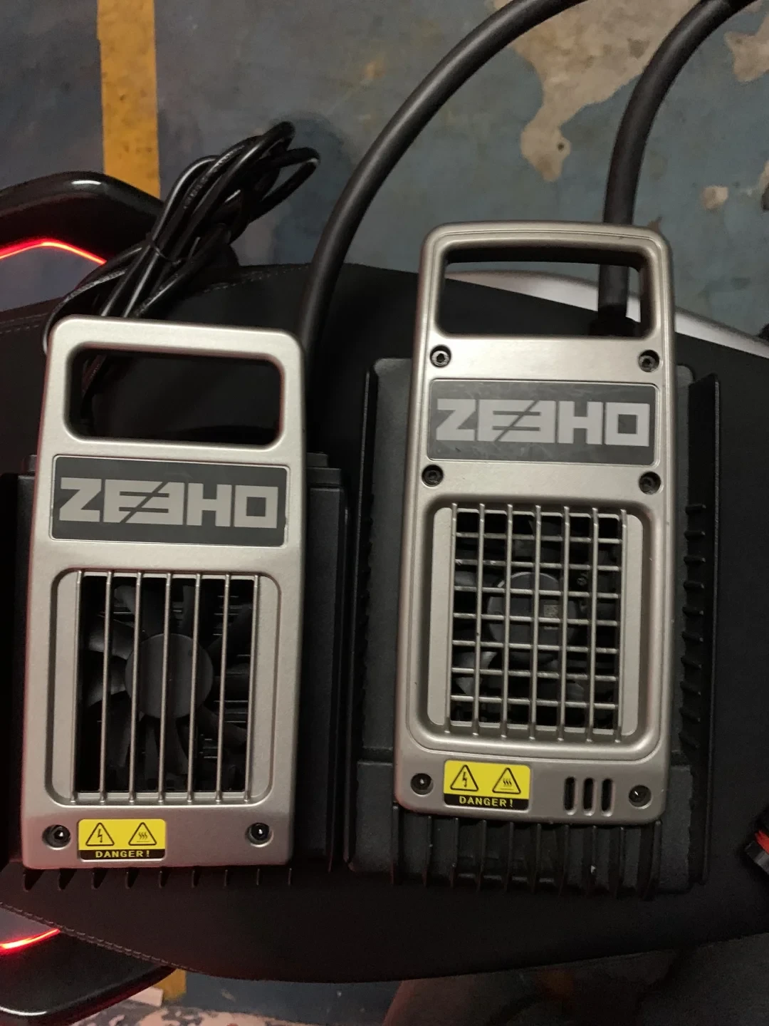 极核AE6三个版本怎么选:7999的Pro是素车、12999的Max雷达要等OTA、17999的Ultra还在排产——把这6件事想清楚再下单