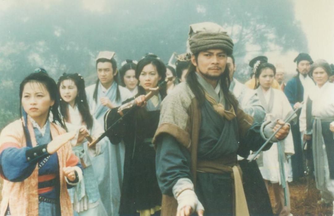 乔峰的武功到底是什么水平?先别吵,这份原著战绩表比吵架清楚