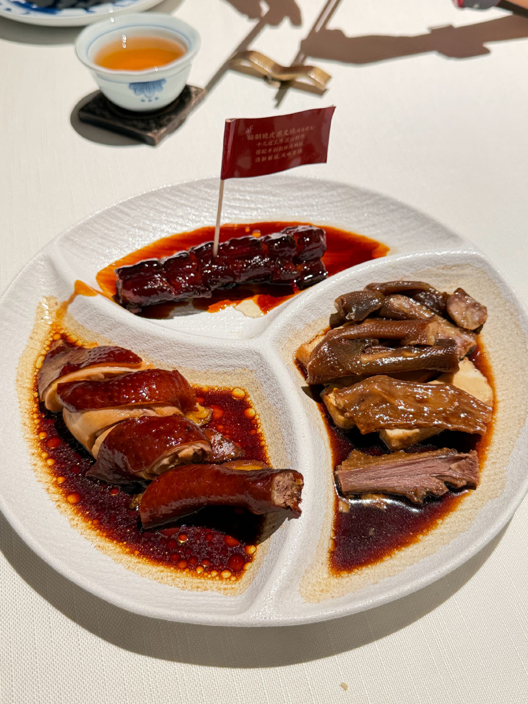 李诞带着《一饭封神》回来了:樊振东带来流量,评论区带来厨艺课,现在追还来得及吗?