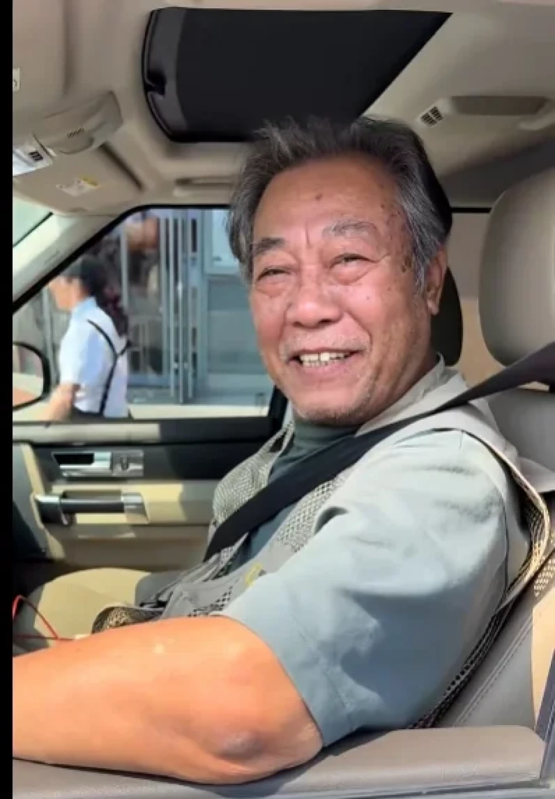 吴敬中到底什么时候看穿余则成?全网吵翻的三派说法,我逐一对了证据,都有道理,也都有漏洞