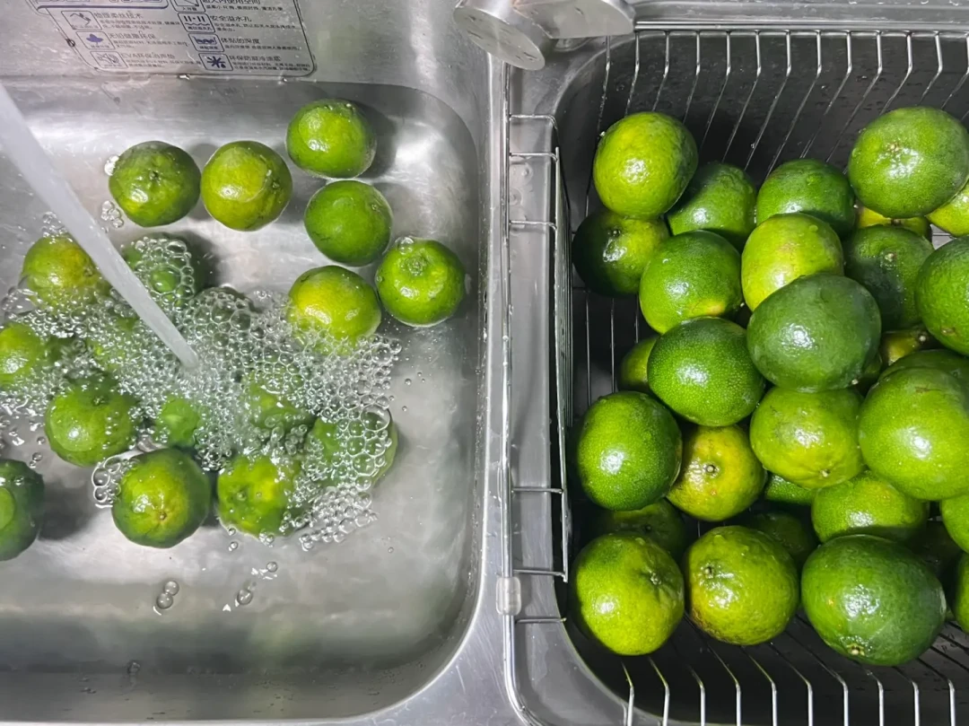 “头采三花青”预售比开摘还早:柑农自己都不囤的青皮,凭什么卖出“头茬珍品”价