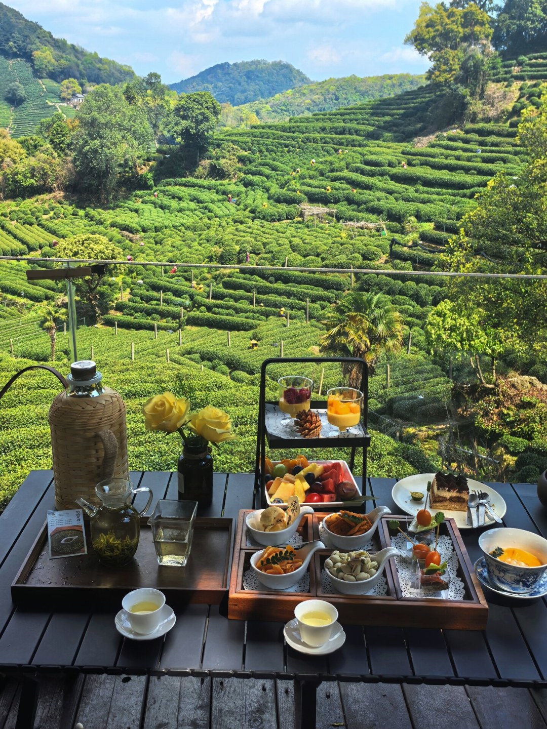 央视曝光的“茶农”换了个地方:对完40篇避坑帖,茶园旅游先别急着买茶