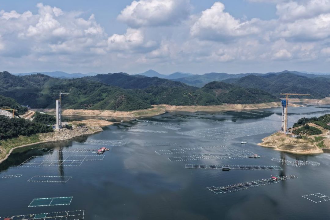 「黄金大外环」官宣了,但我对照 G219 的 8 月实测,它卡在 4 个地方