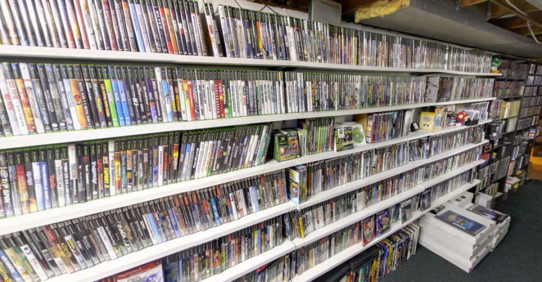 索尼2028年起停产新游戏光盘,Xbox却把光盘变成“所有权钥匙”:囤盘玩家现在该怎么办
