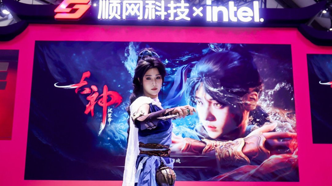 两款中国游戏在科隆「神话」上走了相反的路:一个给女娲找回古称,一个把穷奇缝进北欧龙躯