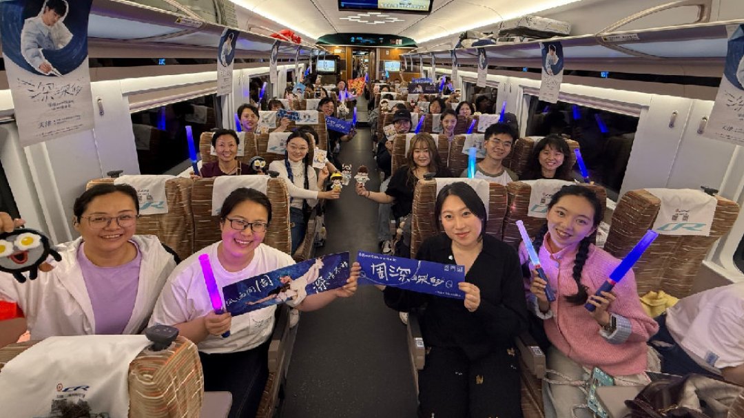 周深粉丝提前订的酒店,被酒店以涨价为由说退就退:国庆跨城看演出,机酒到底该按什么顺序订