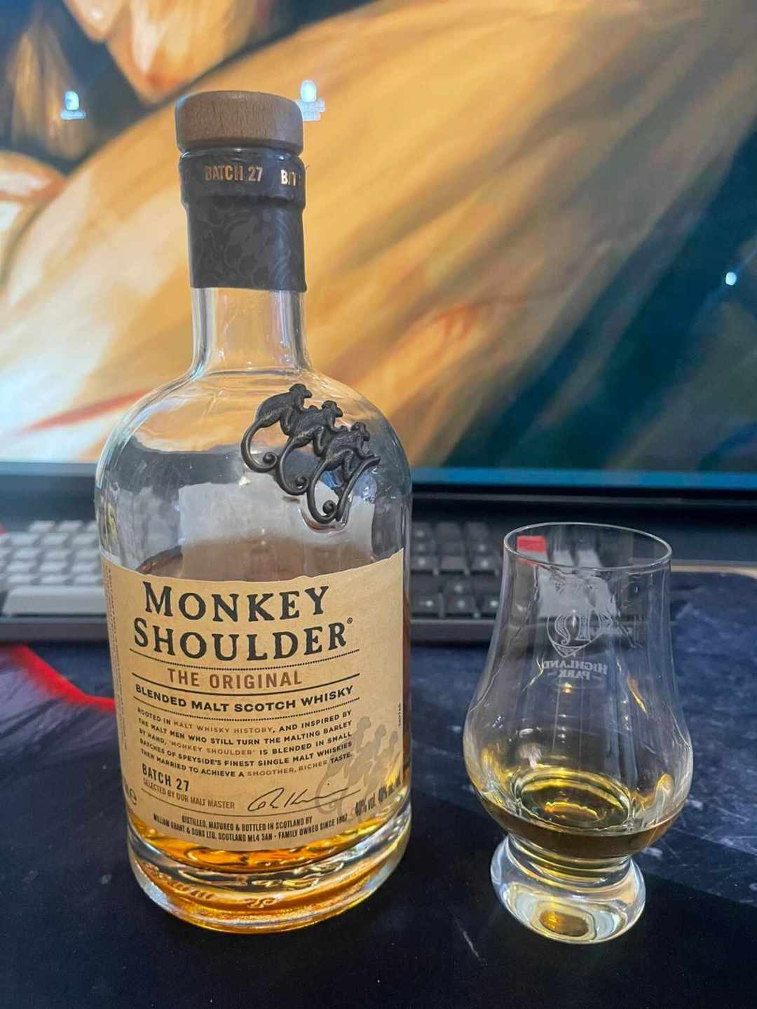 三只猴子刚拿下世界50佳酒吧合作,行情却跌到地板:百元口粮第一瓶,现在该囤吗?