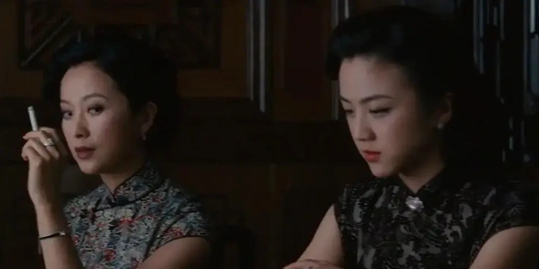 全网都说《色,戒》里的太太全是易先生的情人,原著只写了一个