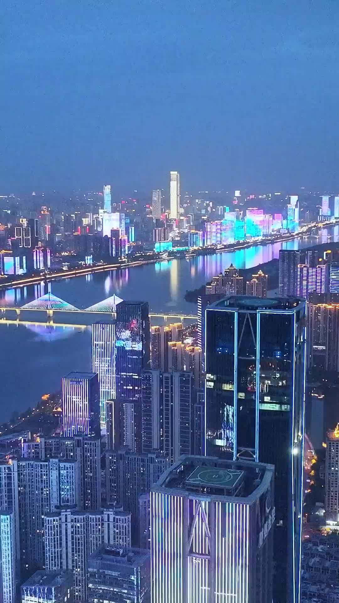 《守护解放西》一路出到第七季:真的是因为解放西事多吗?