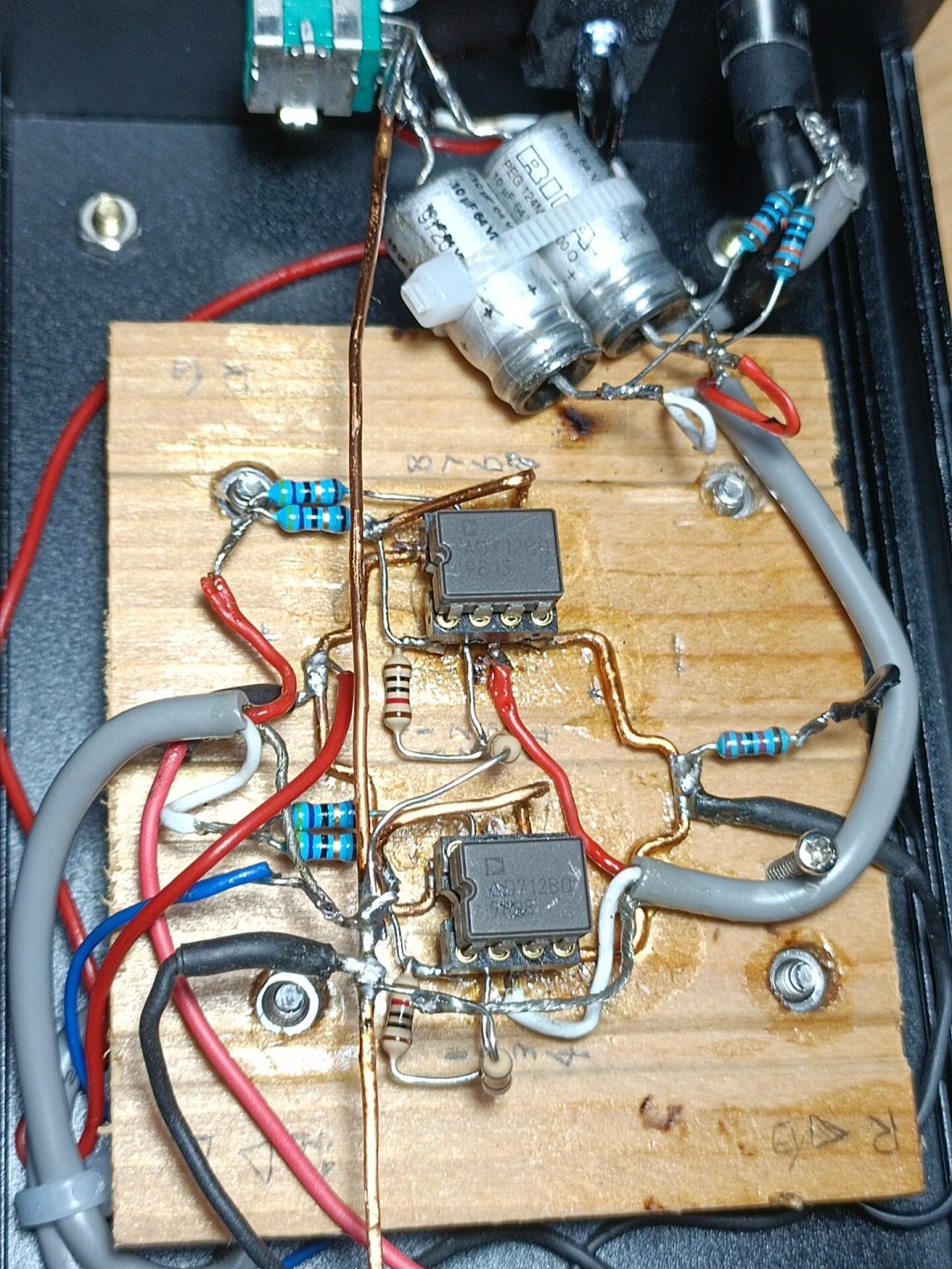 这个夏天,卖成品音频设备的厂商们排着队教用户“拆自己家机器”