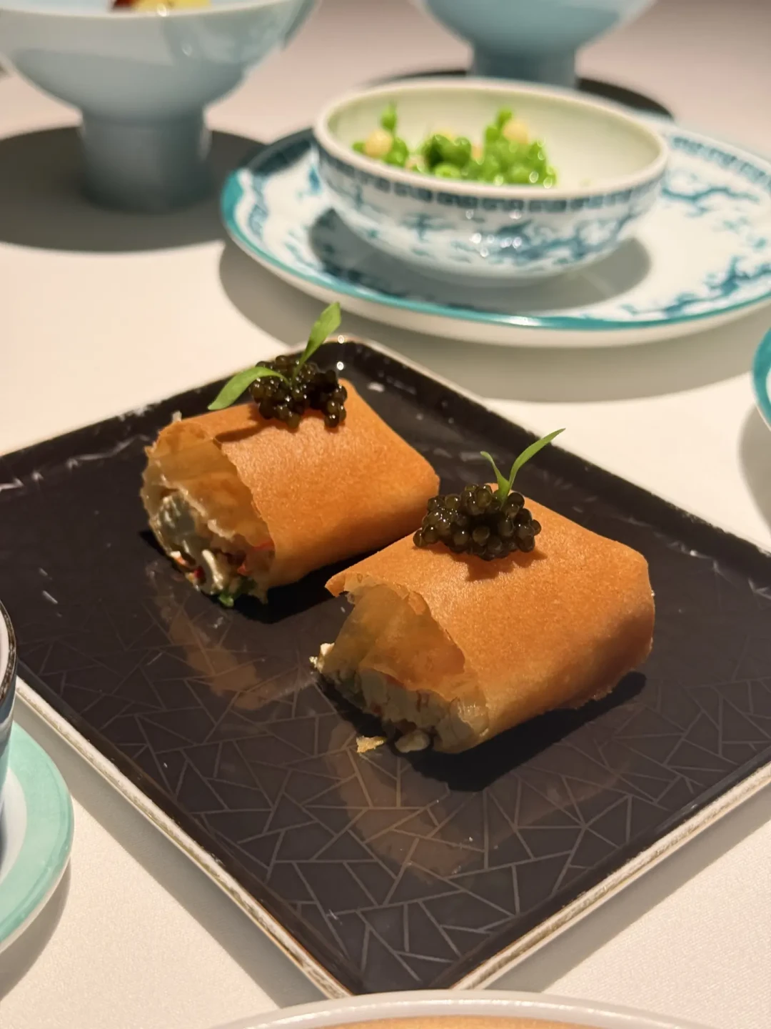 开餐前半小时才通知「虾没到货」:三场台风砸中台州,你的新荣记能不能吃好,关键看9月这个窗口