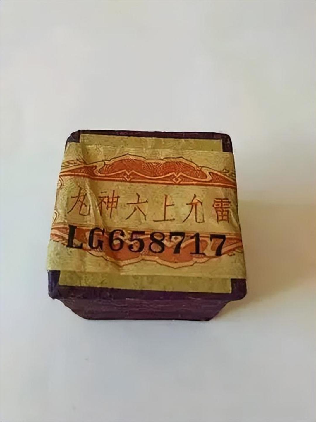 雷允上六神丸,网上有人喊神药有人骂歹毒:吃这盒国家级保密配方前,先看清三件事