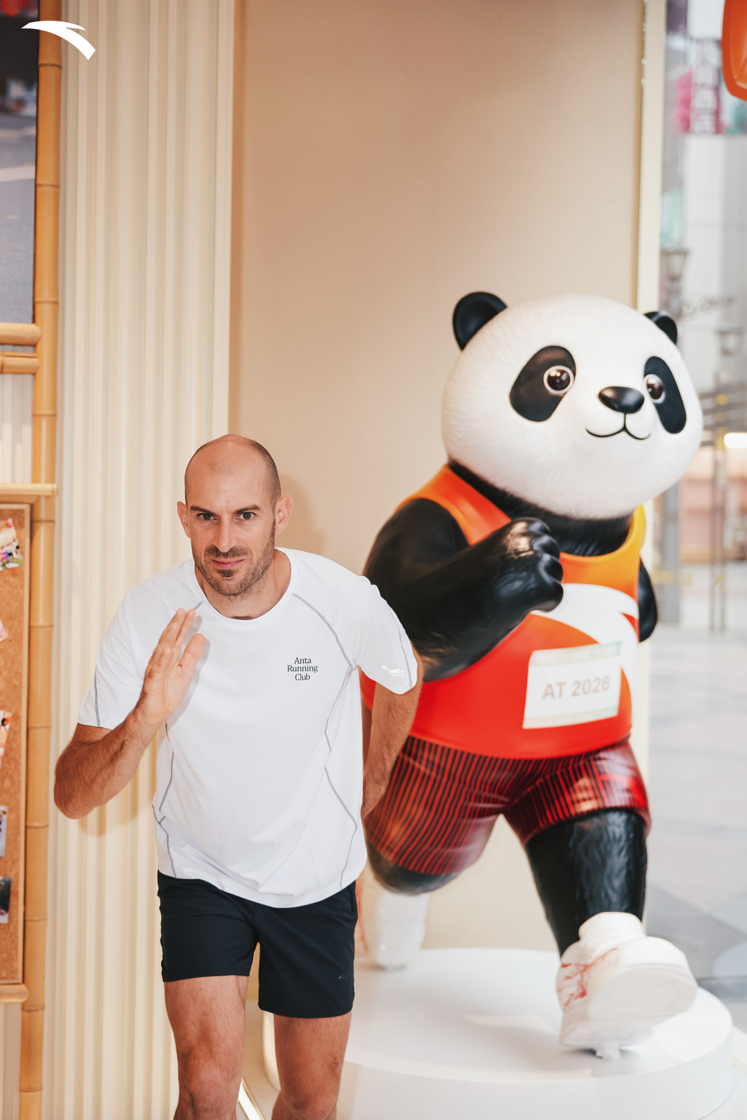 安踏签他、荣耀签他、零跑认他当车主:这个WorldSSP积分榜第二,凭什么在中国比冠军还火?