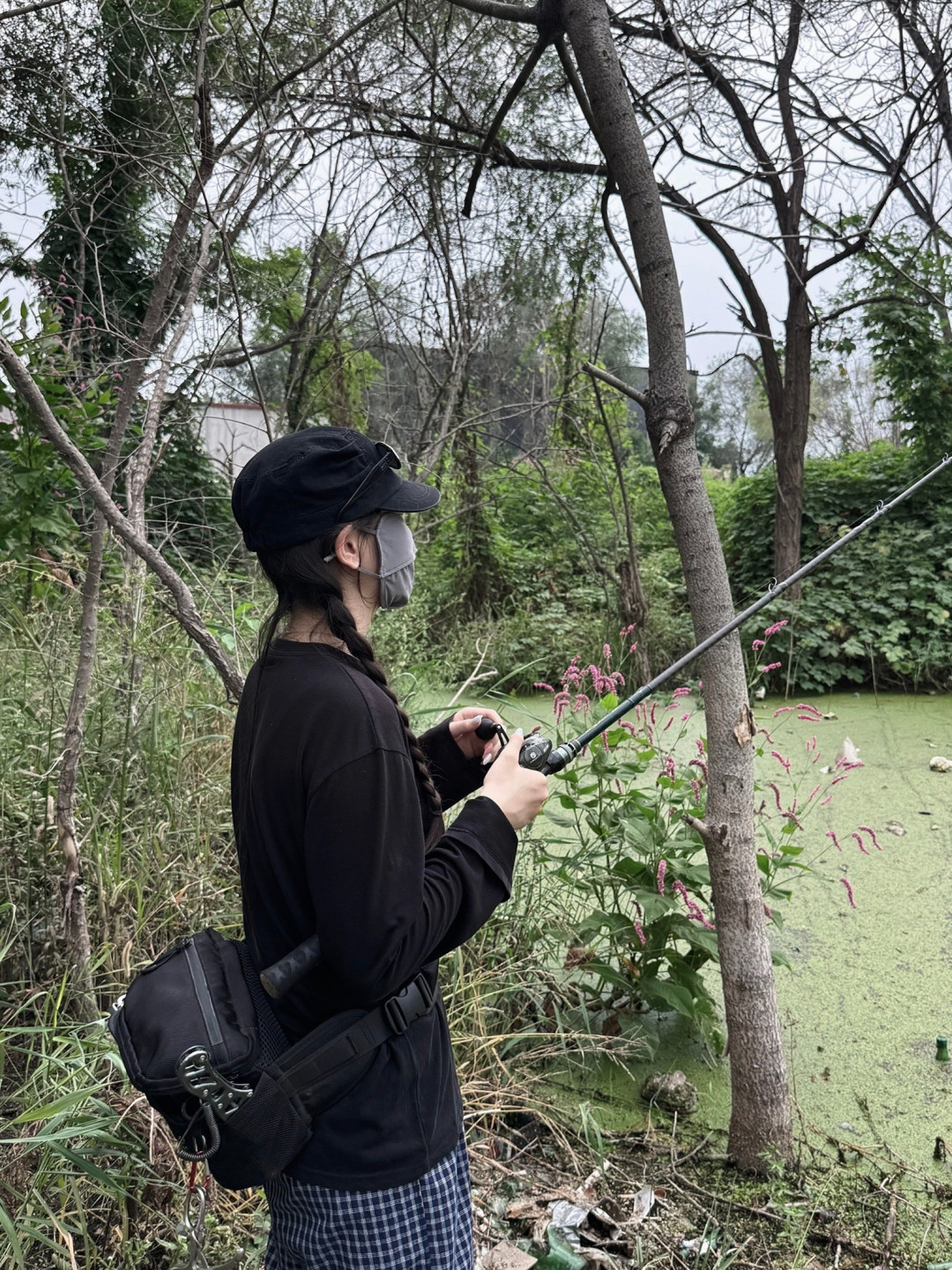 雷蛙半天没口,有人软虫十几竿上了条4斤的:这场500多人吵的蛙虫之争,我把结论整理出来了