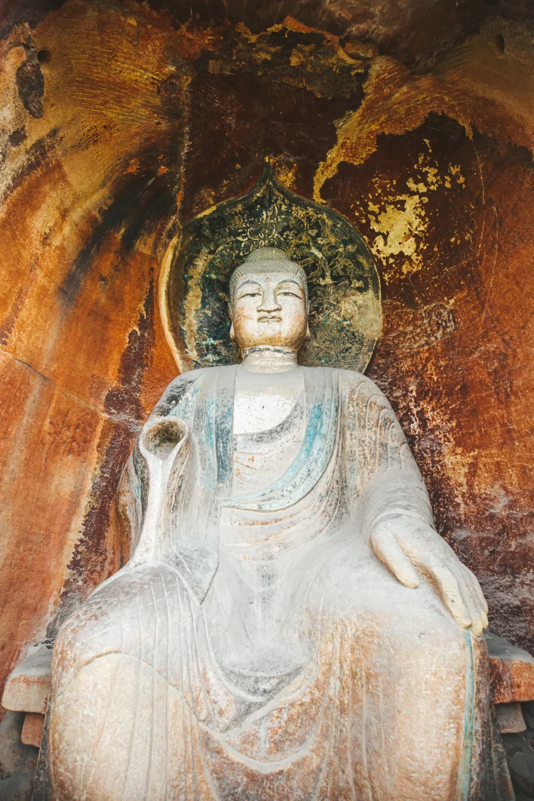 女儿节免票最后周末，千佛崖被挤爆了：北门封闭、看佛排队，这份错峰方案9月1日前用得上