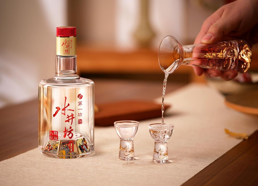 水井坊半年报里没人细看的一栏：经销商只剩60家，这瓶酒的