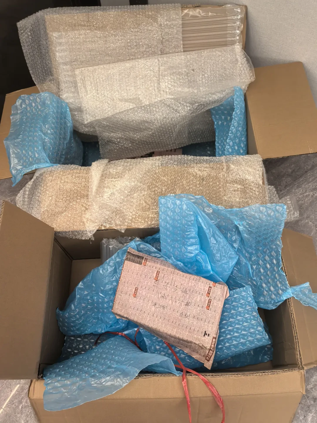 祖传古籍“不上交”刷屏:家里的老书,先算清这三笔账