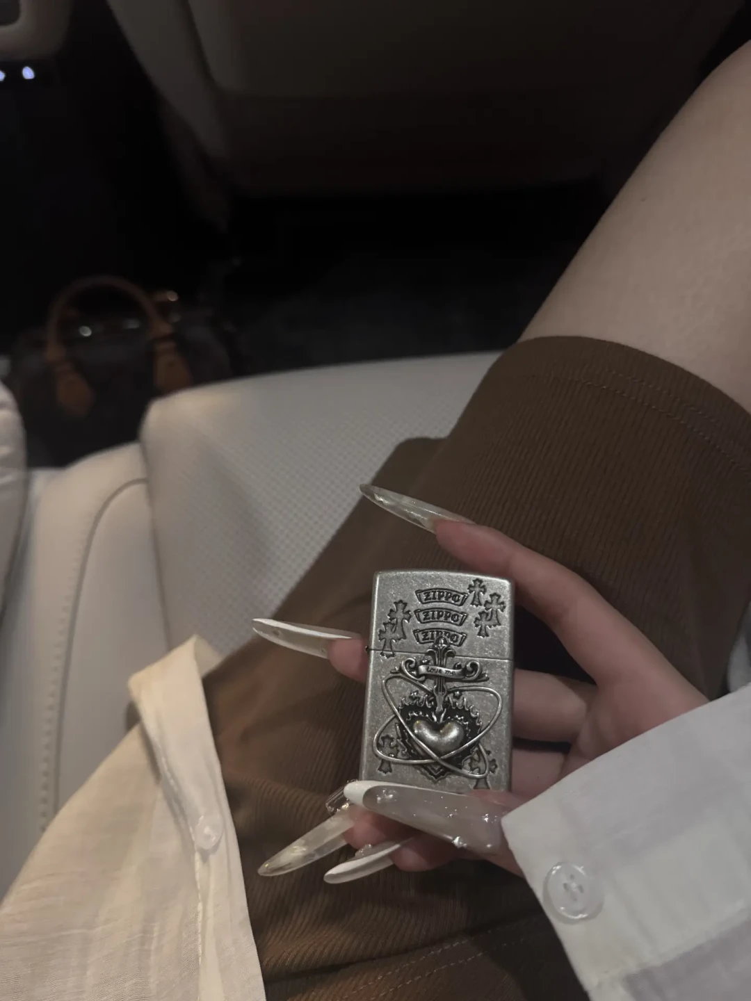 飞机全面禁带,高铁限2个:打火机过安检的规则整理好了,贵价火机还有救