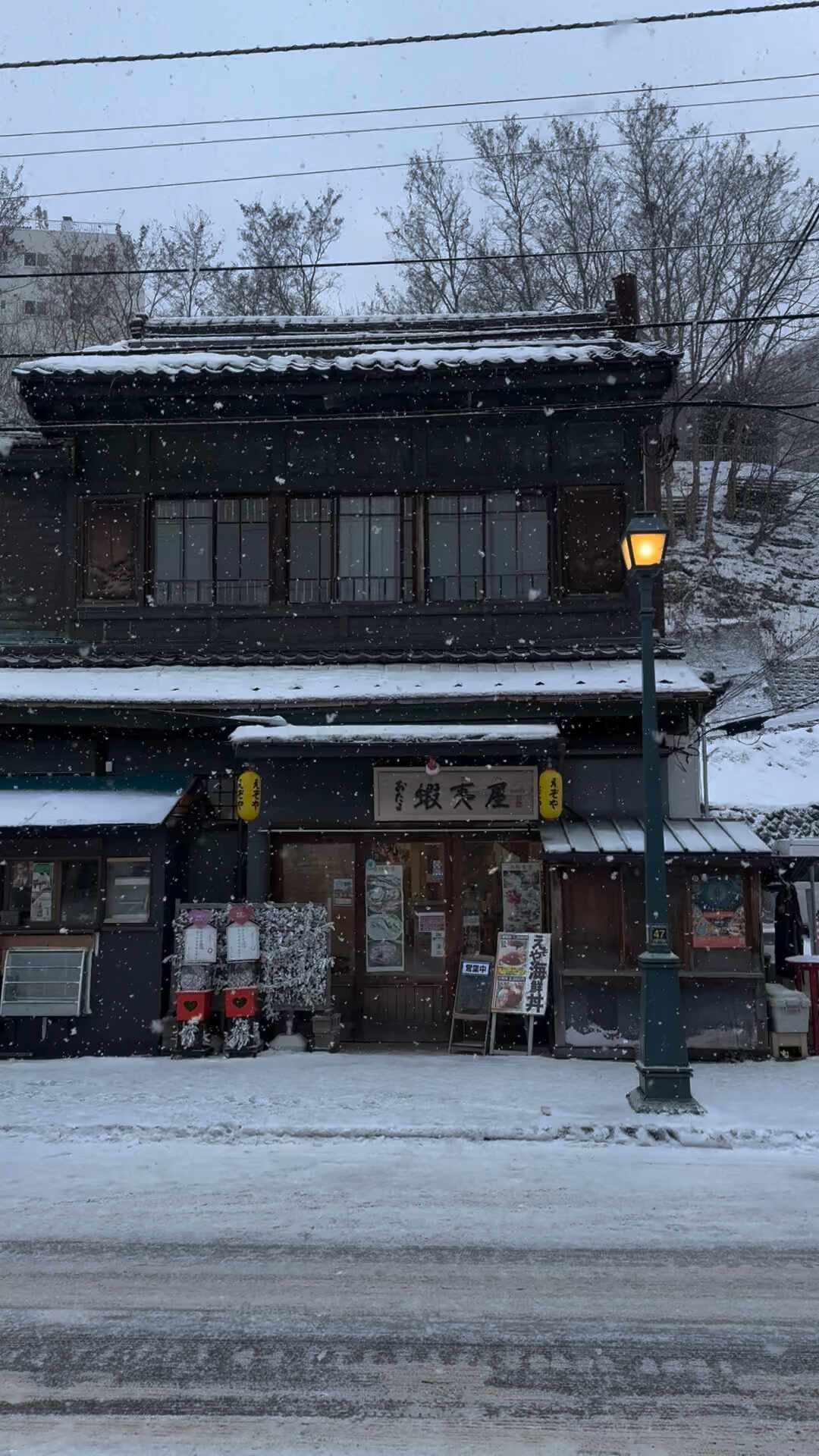 二世谷雪票冲到13500日元、开板全官宣:26/27北海道雪季,我把整个预订窗口给你摆成一张表