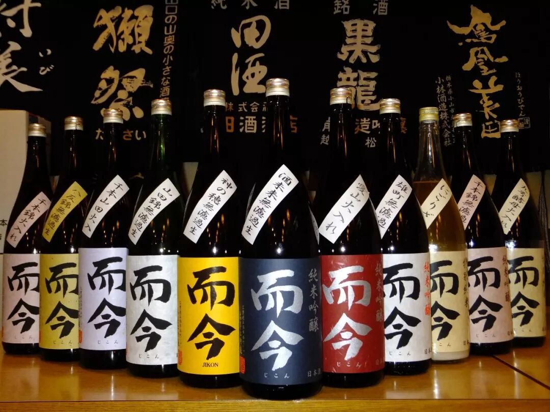 九月的清酒别再冰到底:先喝哪瓶、常温还是温一温,这篇一次说清