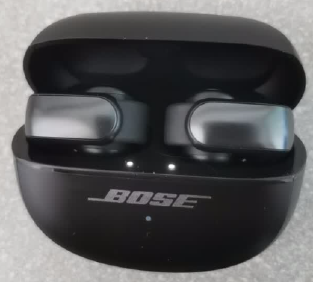 Bose Ultra Open 从 2299 元跌到 16 字头：它仍是耳夹圈的