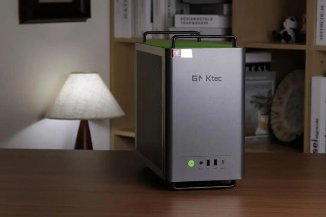 X3D 这波浪潮打到移动端:极摩客 18999、龙8Pro 21599,但最有用的信息藏在尔英自己那篇评测里